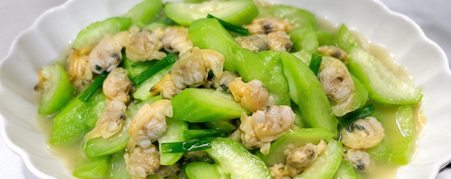 Cực phẩm ngao x&agrave;o mướp hương ngọt thơm đến miếng cuối c&ugrave;ng của mẹ chồng - Ảnh 3.
