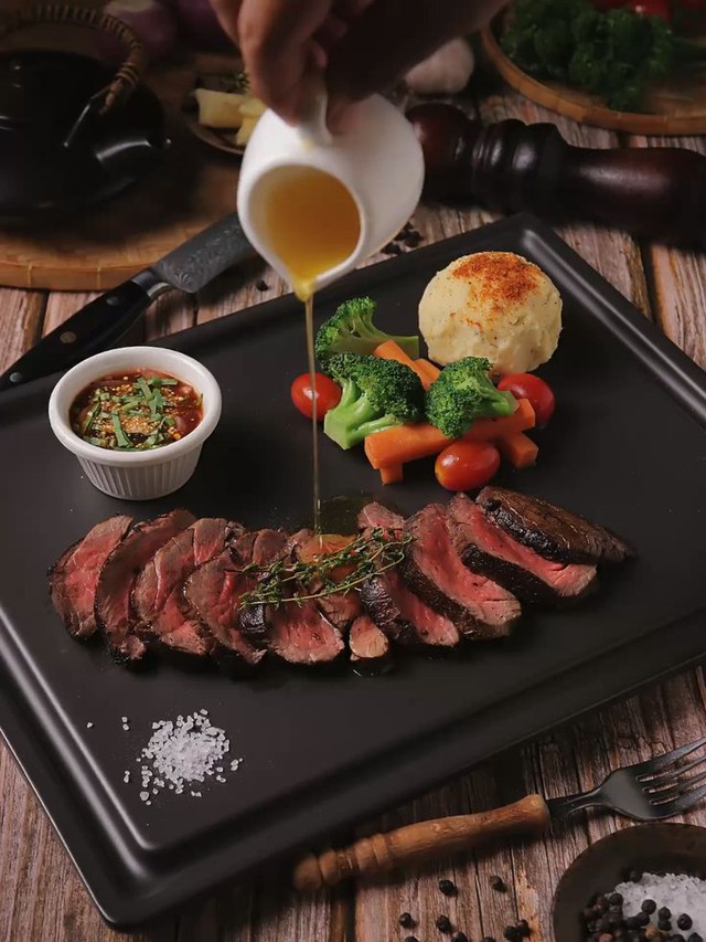 Nhiều người n&oacute;i ăn thịt b&ograve; t&aacute;i l&agrave; bổ dưỡng, b&aacute;c sĩ trả lời thế n&agrave;o? - Ảnh 3.