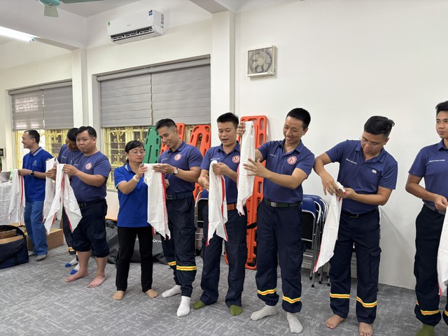 Đại học Y dược ĐHQGHN, Học viện Ph&ograve;ng ch&aacute;y chữa ch&aacute;y c&ugrave;ng chuy&ecirc;n gia Nhật Bản đ&agrave;o tạo giảng vi&ecirc;n nguồn cấp cứu ngoại viện - Ảnh 7.
