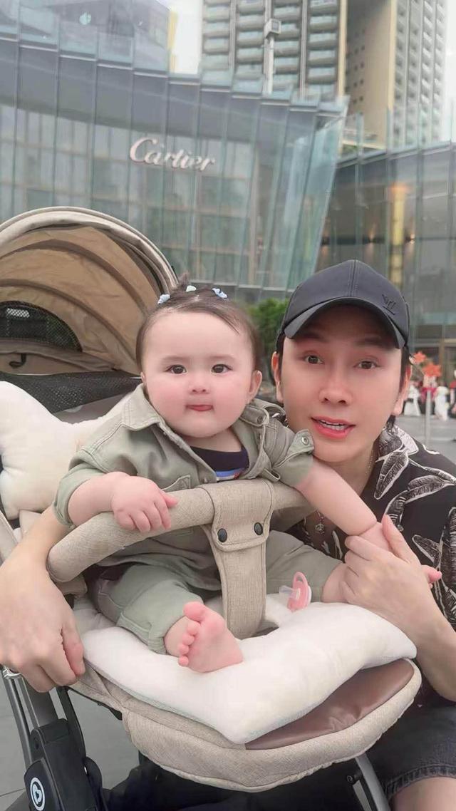Con gái đáng yêu của NSƯT Vũ Luân và Hoa hậu Phương Lê - Ảnh 1.