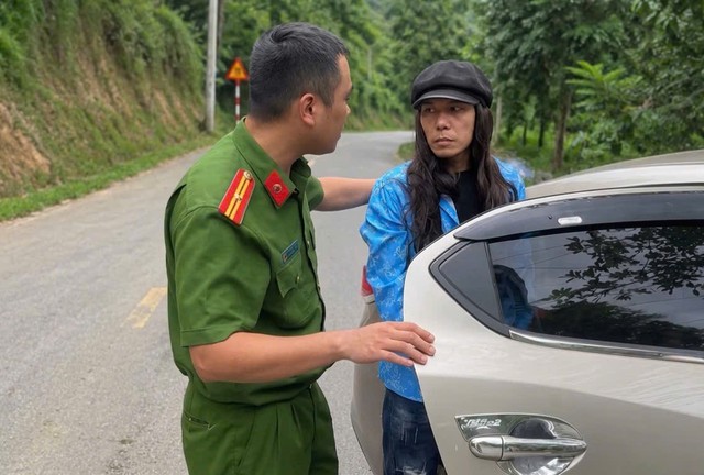 L&agrave;o Cai: Bắt giữ đối tượng t&agrave;ng trữ tr&aacute;i ph&eacute;p chất ma t&uacute;y 'cải trang' tinh vi nhằm qua mắt lực lượng c&ocirc;ng an - Ảnh 1.