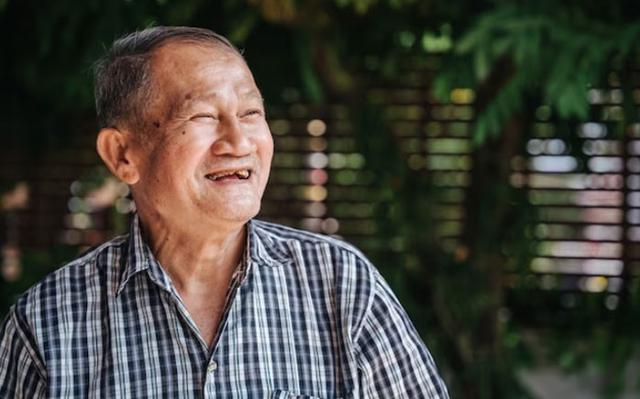Kh&ocirc;ng c&oacute; lương hưu, t&ocirc;i vẫn sống ung dung tuổi xế chiều nhờ 3 quyết định đ&uacute;ng l&uacute;c - Ảnh 1.