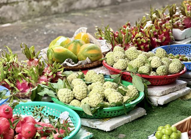 Tiểu thương bật mí cách chọn na chín già, dày thịt, ngọt lịm chỉ dựa vào những đặc điểm đơn giản này - Ảnh 2.