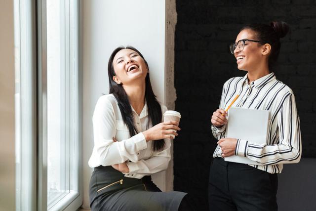 B&iacute; quyết của người th&agrave;nh c&ocirc;ng: D&ugrave; th&acirc;n thiết đến đ&acirc;u cũng kh&ocirc;ng h&eacute; lộ 3 điều - Ảnh 1.