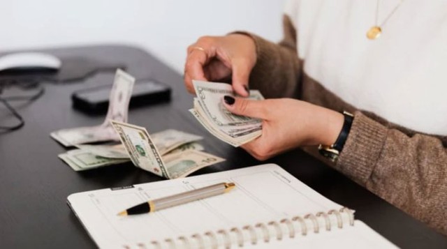 Thất nghiệp mới thấy: Cắt ngay 3 khoản chi n&agrave;y mới giữ được tiền trong t&uacute;i - Ảnh 1.