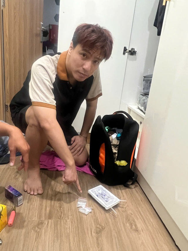 Lại thêm 1 người hoạt động trong ngành giải trí bị bắt liên quan đến ma túy, danh tính khiến nhiều người ngỡ ngàng - Ảnh 1.
