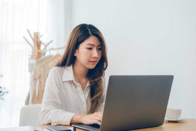 Không phải cô đơn, 3 cung hoàng đạo chỉ đơn giản là thích sự tĩnh lặng - Ảnh 2.