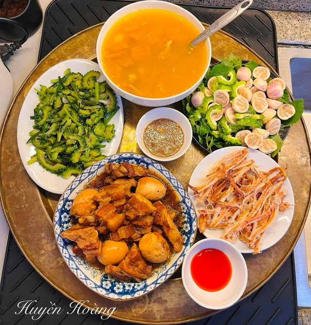 M&acirc;m cơm gia đ&igrave;nh: Một cậu b&eacute; lớp 8 chỉ m&ecirc; cơm mẹ nấu, đọc đến cuối nhiều phụ huynh sẽ thấy m&igrave;nh trong đ&oacute; - Ảnh 2.