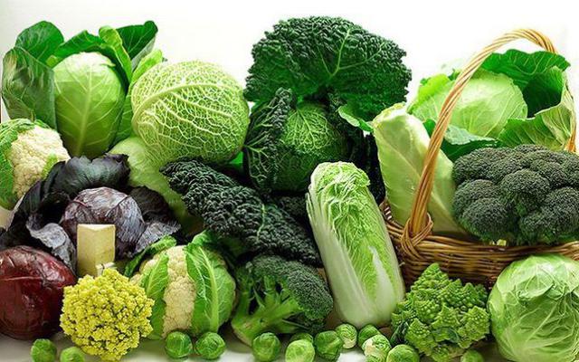Những thực phẩm nên ăn trước khi uống rượu để không hại dạ dày - Ảnh 2.