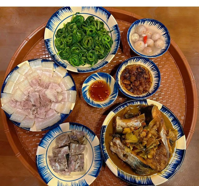 M&acirc;m cơm gia đ&igrave;nh nấu nhanh nhưng đủ chất cho bữa ăn ấm c&uacute;ng - Ảnh 3.