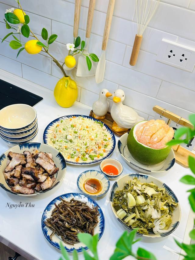 20 mâm cơm đặc biệt nhất của một bà mẹ 35 tuổi: Điều quý giá nhất không phải món ăn, mà là tuổi thơ của con - Ảnh 5.