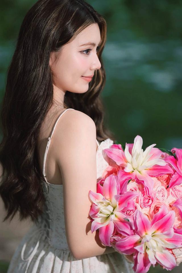 Tuổi 18 của Hạt Dẻ - con g&aacute;i &uacute;t Quyền Linh xinh đẹp v&agrave; t&agrave;i năng - Ảnh 4.
