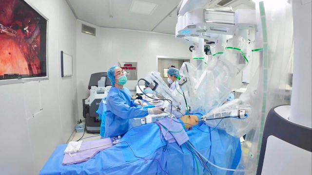 Người phụ nữ 52 tuổi phát hiện ung thư phổi giai đoạn sớm nhờ làm việc quan trọng này - Ảnh 1.