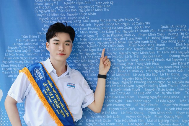 Nguyễn Đoàn Chấn Quốc: Á quân Giọng hát Việt nhí 2019 vừa đỗ thủ khoa Nhạc viện TP . HCM - Ảnh 4.