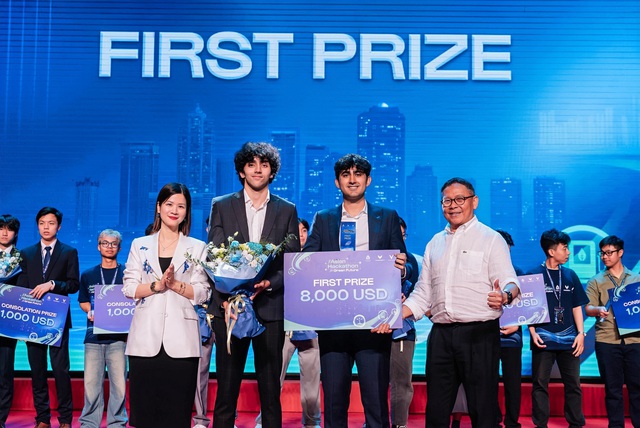 Đội thi Singapore giành quán quân Asian Hackathon for Green Future 2026 lần đầu tiên tổ chức tại Việt Nam - Ảnh 1.
