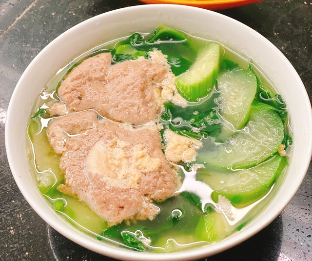 T&ocirc;m đồng nấu với g&igrave; ngon? Gợi &yacute; 4 m&oacute;n ngon với t&ocirc;m đồng d&acirc;n d&atilde; vừa bổ dưỡng vừa đưa cơm ng&agrave;y h&egrave;  - Ảnh 2.