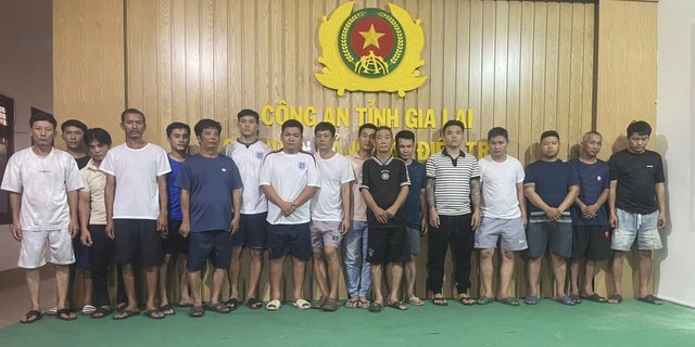 Gia Lai: Khởi tố 16 đối tượng c&aacute; độ b&oacute;ng đ&aacute; World Cup 2026 hơn 100 tỷ đồng - Ảnh 1.