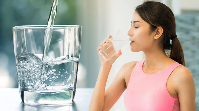 5 "thời điểm v&agrave;ng" để uống nước ion kiềm trong ng&agrave;y - Ảnh 3.