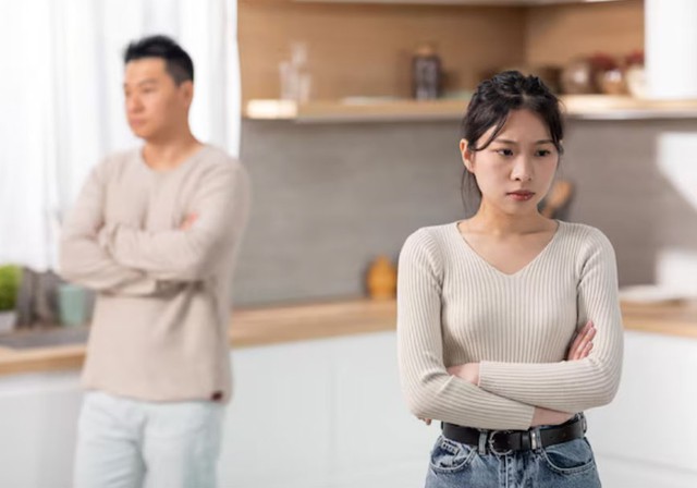 Bạn vay tiền rồi đăng ảnh du lịch sang chảnh, c&aacute;i kết khiến cả t&ocirc;i v&agrave; vợ đều nghẹn l&ograve;ng - Ảnh 1.