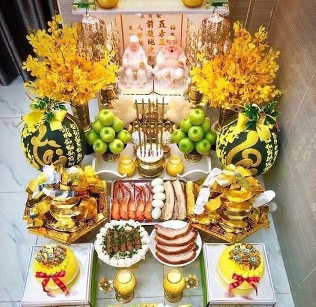 Nằm ngủ vị trí này trước bàn thờ ông Địa rước họa hay rước lộc? - Ảnh 1.