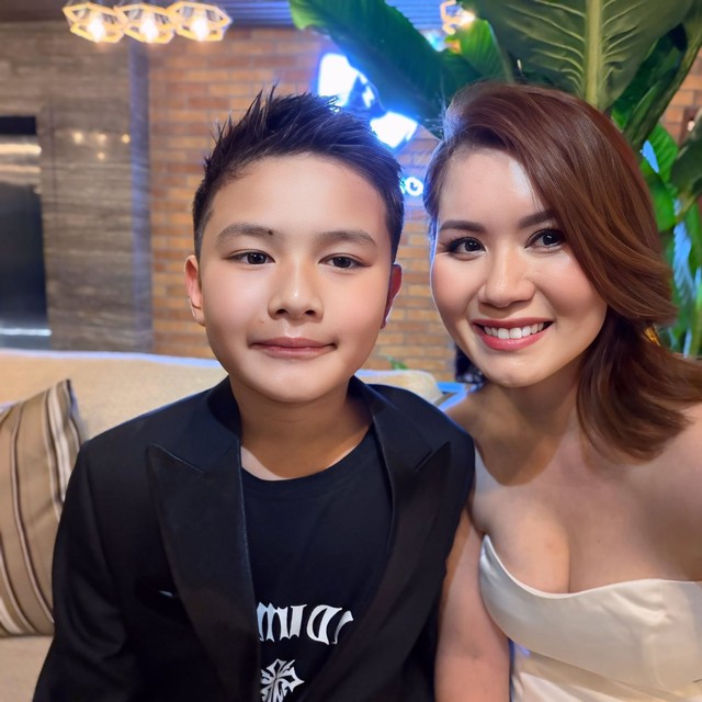 Con trai Đan Trường tuổi l&ecirc;n 9 hội tụ gen trội của bố mẹ - Ảnh 1.