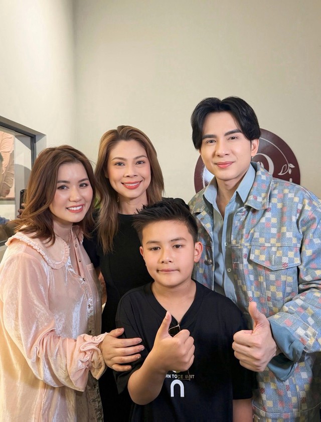 Con trai Đan Trường tuổi l&ecirc;n 9 hội tụ gen trội của bố mẹ - Ảnh 2.