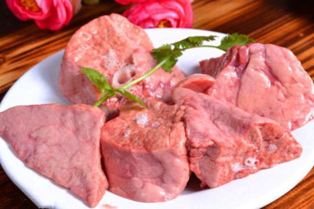 Một số m&oacute;n ăn từ phổi lợn gi&uacute;p bổ phổi, giảm ho, đờm, kh&oacute; thở - Ảnh 3.