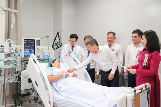 Khai trương Bệnh viện Hữu nghị Việt Đức cơ sở Ninh B&igrave;nh: Đưa kỹ thuật cao đến gần người d&acirc;n - Ảnh 3.