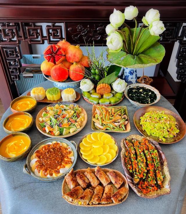 C&uacute;ng gia ti&ecirc;n lễ Vu Lan đ&uacute;ng c&aacute;ch để gia đạo an y&ecirc;n, đ&oacute;n nhiều phước b&aacute;u - Ảnh 2.