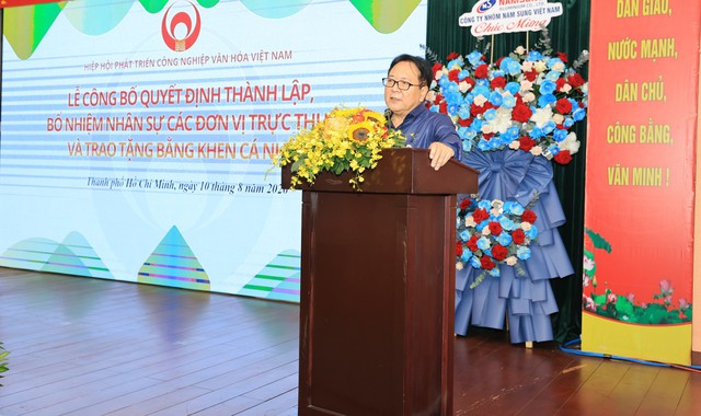 Hiệp hội Ph&aacute;t triển C&ocirc;ng nghiệp Văn h&oacute;a Việt Nam kiện to&agrave;n bộ m&aacute;y, ra mắt ban Văn h&oacute;a &ndash; X&atilde; hội v&agrave; Cộng đồng - Ảnh 3.