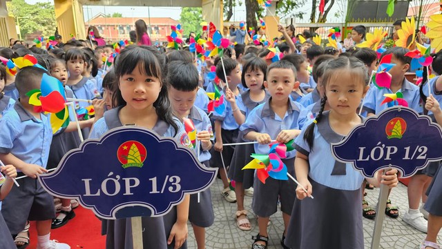 Tin s&aacute;ng 13/8: Miền Bắc sắp đ&oacute;n đợt mưa giải nhiệt; 328 th&iacute; sinh Tuy&ecirc;n Quang thi lại tốt nghiệp THPT - Ảnh 2.