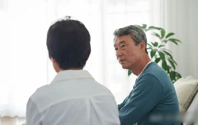 L&agrave;m gi&uacute;p việc 10 năm t&ocirc;i nhận ra: C&aacute;ch nghỉ hưu của người gi&agrave;u c&oacute; 3 điểm rất kh&aacute;c - Ảnh 1.