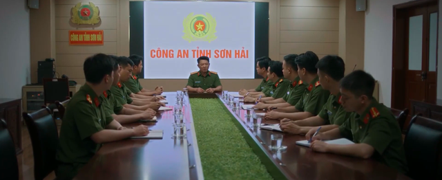 Sau khi tỉnh lại, tr&ugrave;m ma t&uacute;y L&atilde;o C&ocirc;ng ra lệnh giết Cương đen - Ảnh 1.
