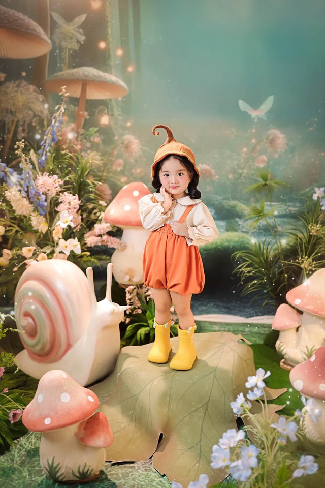 Lisa - con g&aacute;i Kh&aacute;nh Thi: 'Sản phẩm' hay hờn dỗi của gia đ&igrave;nh - Ảnh 8.