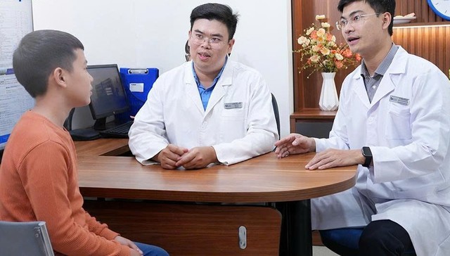 Chế độ ăn uống ảnh hưởng đến chiều cao của trẻ: Lời khuyên từ chuyên gia dinh dưỡng 2026 - Ảnh 1.