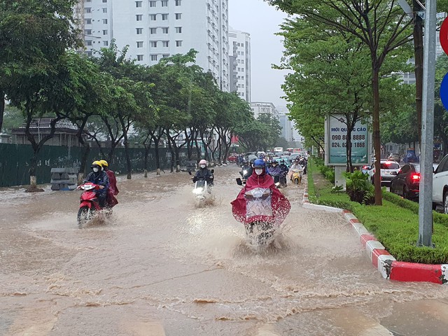 Điểm danh những khu vực l&agrave; v&ugrave;ng mưa lớn nhất trong đợt mưa lớn diện rộng ở Bắc Bộ v&agrave; Bắc Trung Bộ - Ảnh 1.