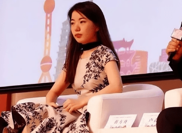 Nữ sinh từng l&agrave; 'thần đồng văn học' xuất bản s&aacute;ch năm 9 tuổi đến b&ecirc; bối v&igrave; đạo văn - Ảnh 3.
