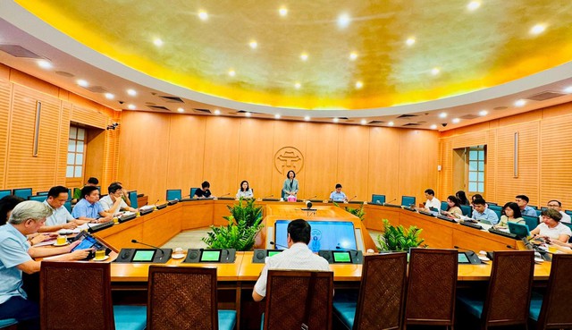 H&agrave; Nội mở đợt cao điểm kh&aacute;m sức khỏe miễn ph&iacute; cho học sinh từ 18 / 8 - Ảnh 4.