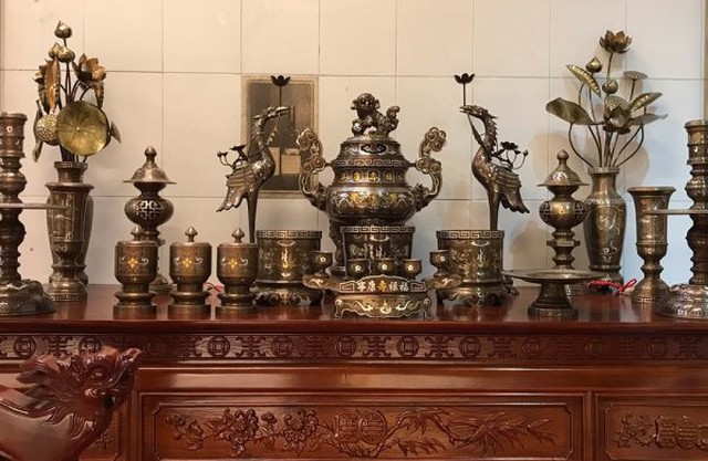 Th&aacute;ng 7 &acirc;m dọn b&agrave;n thờ nhất định phải tr&aacute;nh c&aacute;c đại kỵ n&agrave;y kẻo động b&aacute;t hương, t&aacute;n lộc - Ảnh 2.