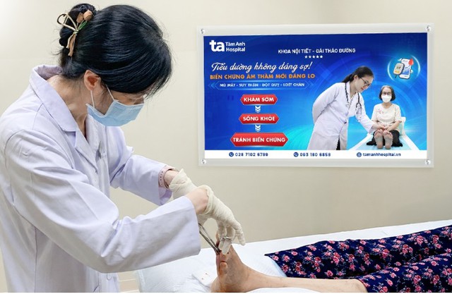 Người phụ nữ 68 tuổi mắc bệnh tiểu đường phải cắt cụt bàn chân vì ngâm chân sai cách - Ảnh 1.