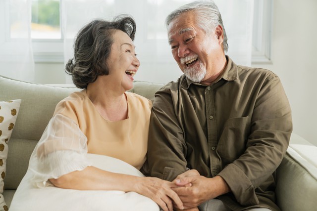 Sau nửa đời người mới nhận ra: Đây mới là 7 thứ đáng để dành dụm cho tuổi già - Ảnh 2.
