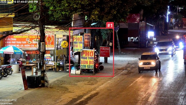C&ocirc;ng bố 1.480 trường hợp bị 'phạt nguội' do lấn chiếm vỉa h&egrave; tr&aacute;i ph&eacute;p tại H&agrave; Nội - Ảnh 8.