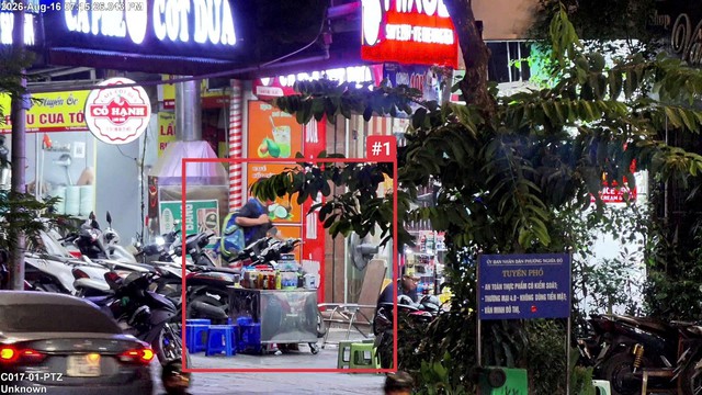 C&ocirc;ng bố 1.480 trường hợp bị 'phạt nguội' do lấn chiếm vỉa h&egrave; tr&aacute;i ph&eacute;p tại H&agrave; Nội - Ảnh 9.
