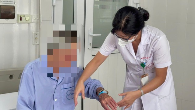 Người đàn ông 41 tuổi bất ngờ phát hiện cường giáp từ dấu hiệu nhiều người Việt mắc phải - Ảnh 1.