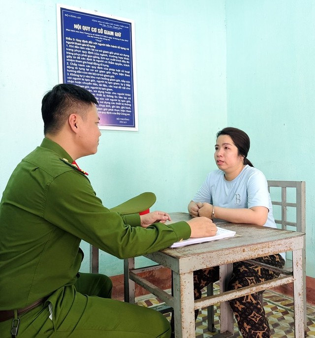 C&ocirc;ng an Thanh H&oacute;a th&ocirc;ng tin kết quả gi&aacute;m định kim cương trong vụ &aacute;n bu&ocirc;n lậu kim cương bị triệt ph&aacute; - Ảnh 3.
