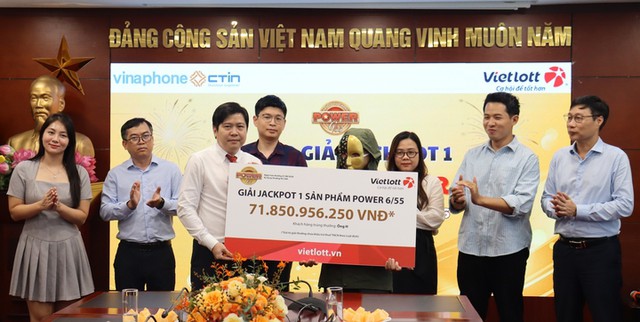 Tin s&aacute;ng 22/8: Những địa điểm n&agrave;o bắn ph&aacute;o hoa dịp Quốc kh&aacute;nh 2/9? Từ 10/9, cưỡng bức lao động hoặc ngược đ&atilde;i người lao động c&oacute; thể bị phạt đến 75 triệu đồng - Ảnh 2.