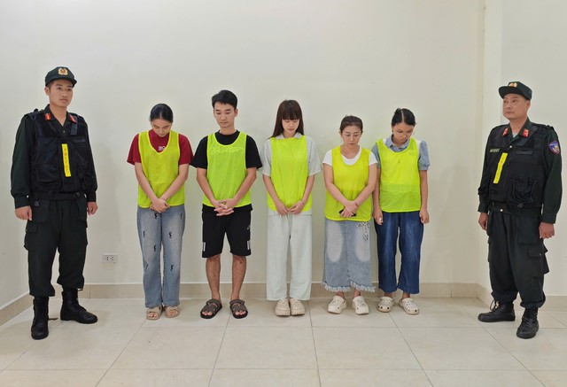 Vai tr&ograve; của 'C&ocirc; gi&aacute;o Hương' trong kịch bản thổi phồng c&ocirc;ng dụng sản phẩm Loramen kiếm h&agrave;ng chục tỷ - Ảnh 1.