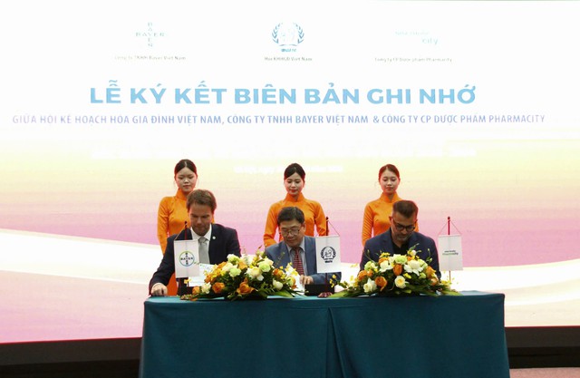 Hợp tác 3 bên, đưa thông tin sức khỏe sinh sản đến gần hơn với giới trẻ - Ảnh 2.