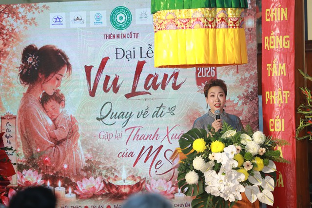 Đại lễ Vu Lan 2026 tại chùa Thiên Niên: Quay về gặp lại thanh xuân của mẹ - Ảnh 3.