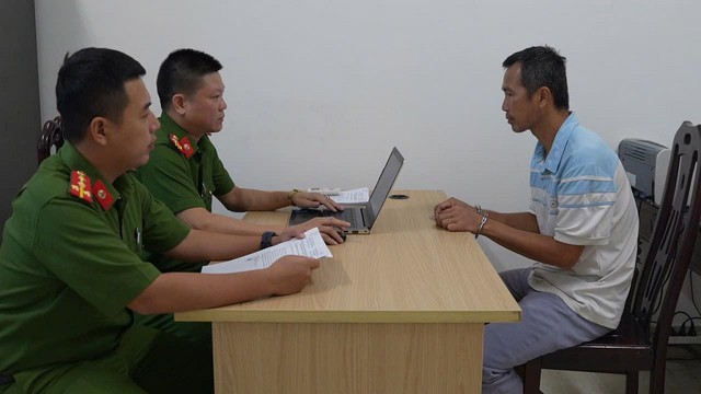 Lừa đảo đất đai tại Nghệ An: Chiếm đoạt hơn 1 tỷ đồng từ 3 người mua - Ảnh 1.